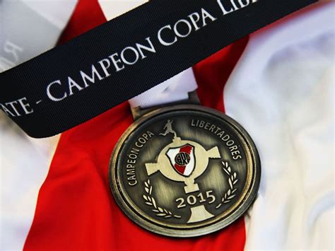 La Medalla Del Campe N Puede Ser Tuya River Campeon Club Atl Tico