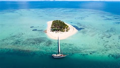 11 Night Lau And Kadavu Islands Cruise Captain Cook Cruises Fiji