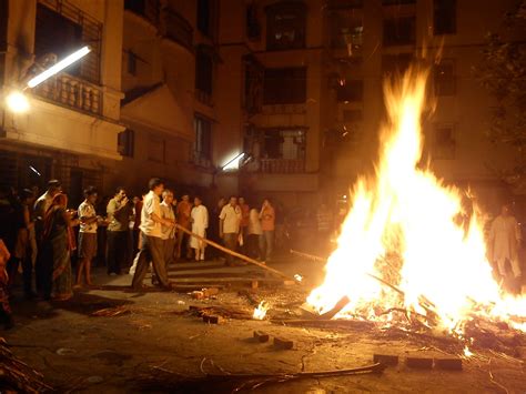 Home » other festivals » holika dahan » happy holika dahan. Happy Holi... The Colors of the Holy fire, Holika Dahan ...