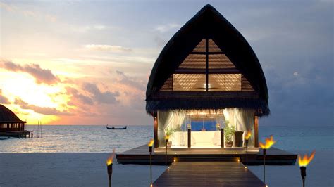 download wallpaper 1920x1080 maldives beach tropical sea sand bungalows full hd hdtv fhd