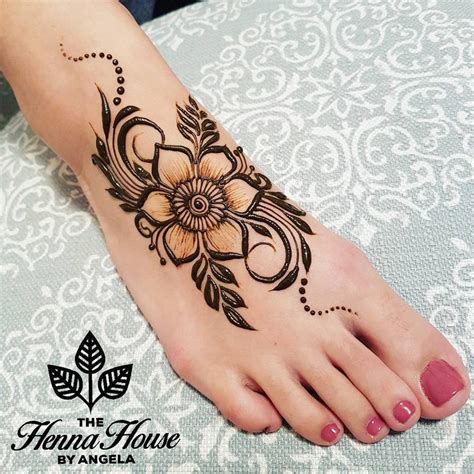 21 Simple Foot Mehndi Design That Are Perfect For Brides To Be