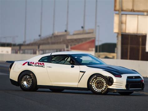 Watch The Worlds Fastest Nissan Gtr Sets A New Quarter Mile Record