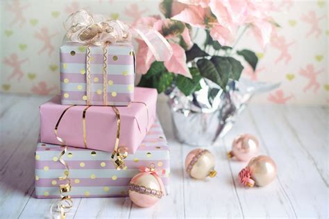 100 cadeaux à moins de 20 à offrir à Noël Le So Girly Blog