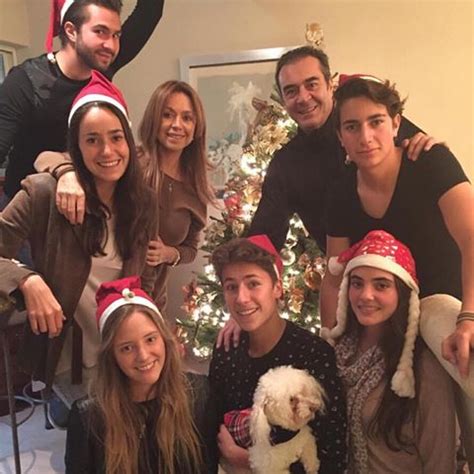 Este artículo no pertenece a juanpa zurita. JUANPA ZURITA