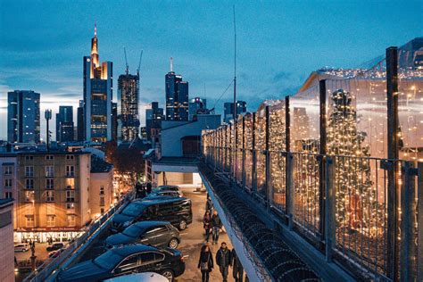 Check spelling or type a new query. Frankfurt Christmas Market 2021 Guide: Where to Go, What ...