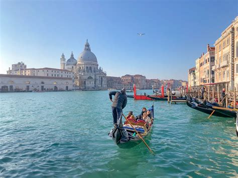 Procura um opções de acomodação em veneza? VENEZA, ITÁLIA, destino de férias, Voos, Hoteis ...