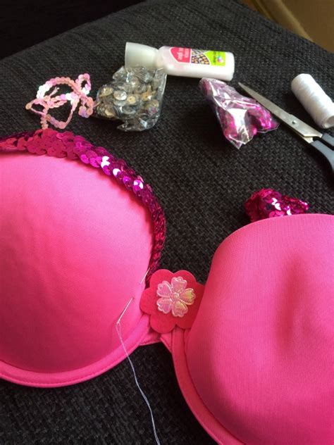 Decorating My Moonwalk Bra The Life Of Spicers