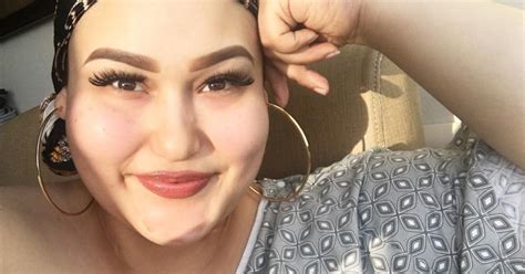 This Latina Instagram Makeup Artist Faces Cancer With Beauty Style
