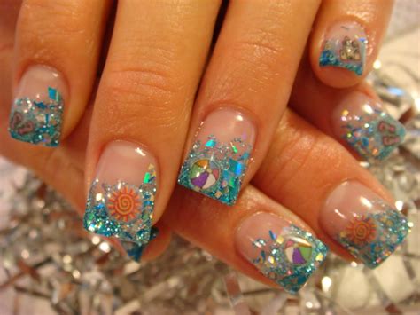 Nail Art: August 2011