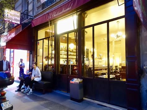 37 Best Restaurants And Places To Eat In Paris