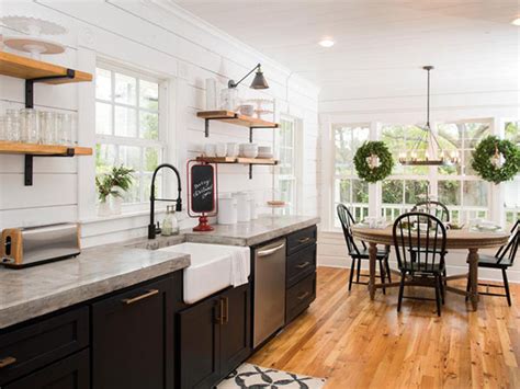 Fixer upper beacham house paint colors inspirational paint colors. 15 Beautiful Black Kitchens /// The Hot New Kitchen Color - Page 4 of 17 - The Cottage Market