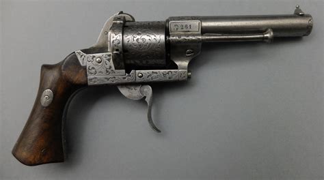 Revolver A Broche Lefaucheux Modele De Luxe Calibre 7 Mm 6 Coups