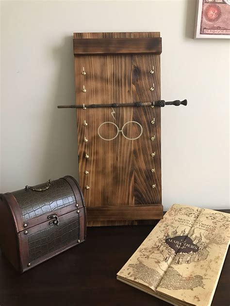 Harry Potter Wand Stand Diy