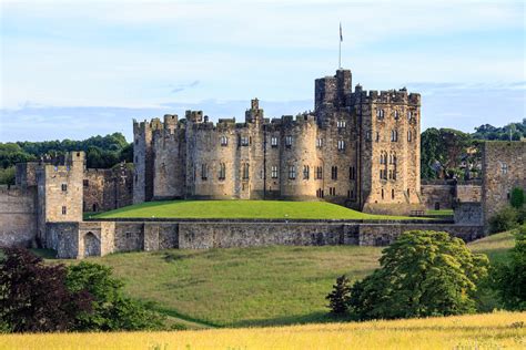 Alnwick Castle Hogwarts And Northumberland Coast Day Tour Best