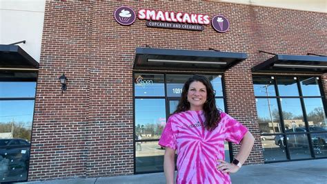 Former Nurse Opens Homemade Cupcakes Shop