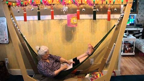But, that doesn't mean we have to sacrifice this wild relaxation fantasy forever and this indoor diy hammock swing will prove this method apparently. Homemade indoor Hammock - YouTube