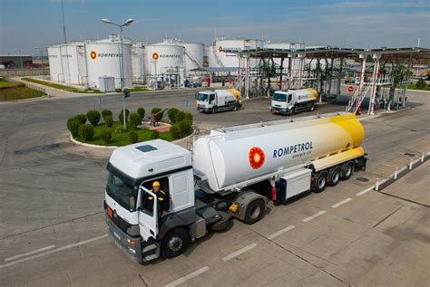 Rompetrol rompetrol partener rompetrol expres gpl. Rompetrol, principalul brand al KMG International-garanția ...