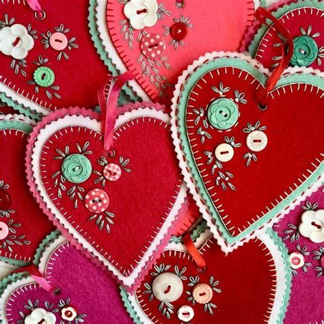 This Art That Makes Me Happy Hand Stitched Felt Hearts Valentine
