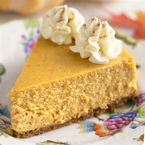 6 inch cakes are very popular and yet most traditional cake recipes don't accommodate the smaller size. 6 Inch Pumpkin Cheesecake Recipe : Best Pumpkin Cheesecake ...