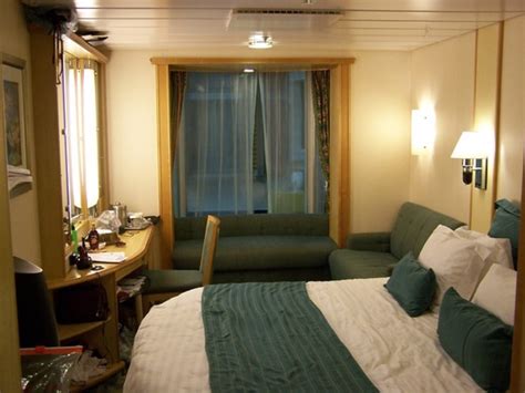 Check spelling or type a new query. Balcony Cabin 7590 on Navigator of the Seas, Category E2