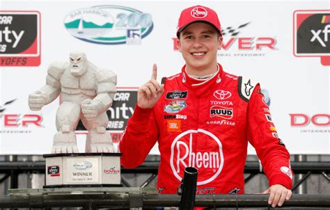 Rookie Christopher Bell Won The Nascar Xfinity Series 33rd Annual Bar