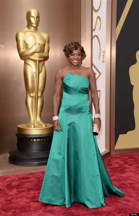 Viola Davis Oscar Dress 2014 Is A Glamorous Emerald Green Escada Gown This Is Definitely Her