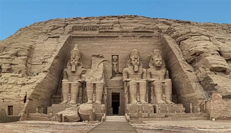 عناوين فروع البنك الأهلي المصري داخل مصر وخارجها. مؤامرات حريم القصر.. صور من المعارضة النسوية للملوك في مصر ...