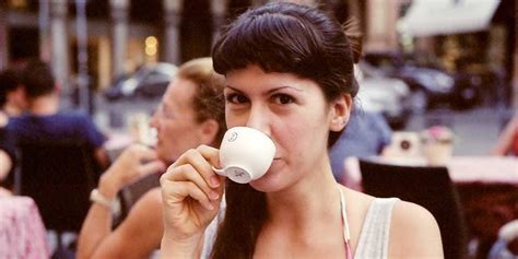 Lavazza 18000396 idola pod coffee machine 1500 watt black. How to drink espresso like an Italian - Business Insider