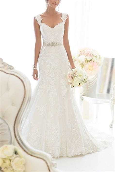 26 Gorgeous Wedding Dresses You Won't Believe You Can Get On Amazon