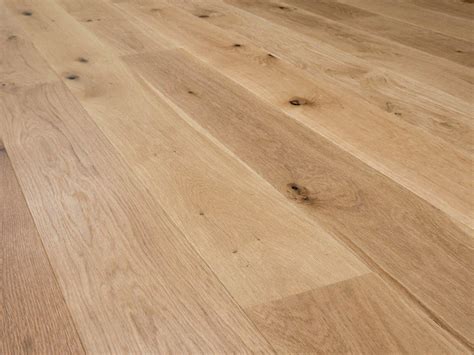 18mm Brushed And Uv Oiled Oak Engineered Wood Best At Flooring