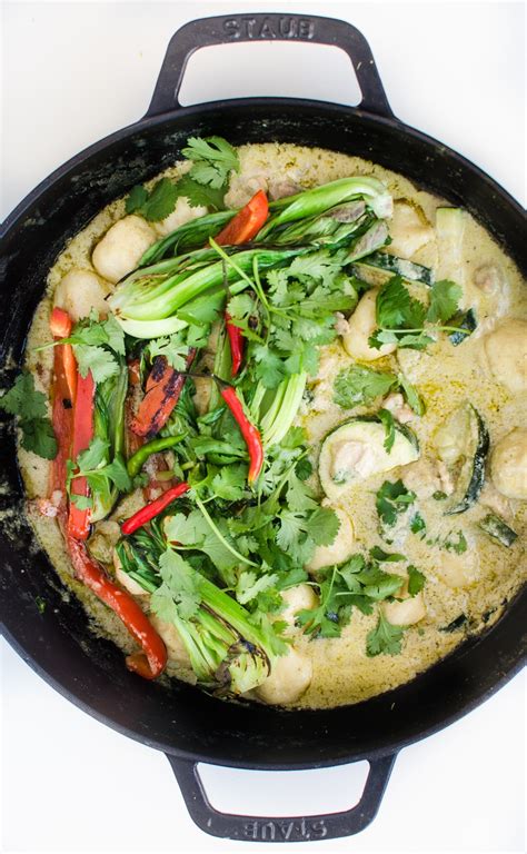 The Easiest Thai Green Curry With Chicken Recipe Kitchn