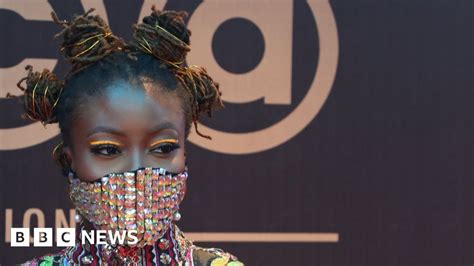 Coronavirus Nigerian Celebrities Wear Blinged Up Masks Bbc News