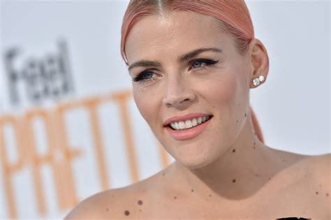 Busy Philipps Is Getting Her Own Late Night Talk Show And Its A Big