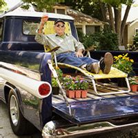 Car donation vs. cash for junk cars
