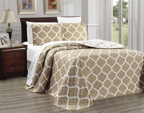 Amazon Com 3 Piece Fine Printed Oversize 100 X 106 Quilt Set