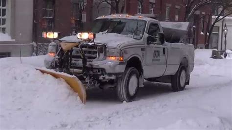 Blizzard 2015 Boston 22 Snow Plowing On Beacon Hill Youtube