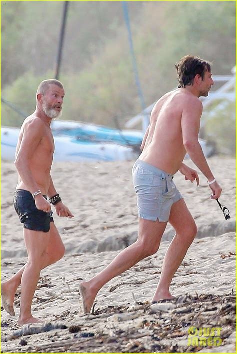 Bradley Cooper Goes Shirtless For Quick Ocean Swim Photo 4201369