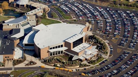 Willow Creek Churchs Top Leadership Resigns Over Allegations Against Bill Hybels The New York