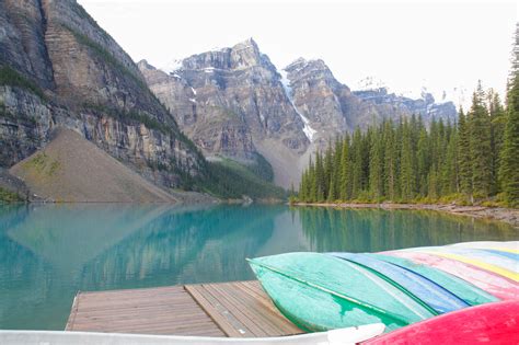 A Visit To The Breathtaking Moraine Lake In Banff National
