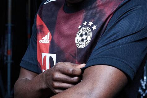 Fc bayern munich kits with logo link for dream league soccer 2021. FC Bayern Munich 2020/21 Third Kit by adidas | HYPEBEAST