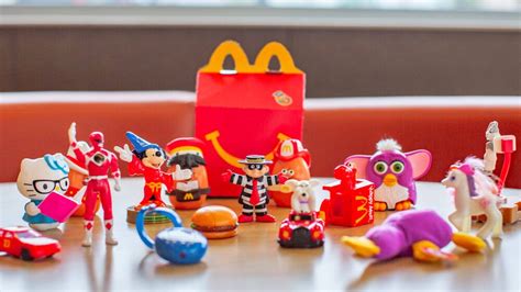 McDonald's Adult Meal With Toys Is Selling For A High Price! gambar png