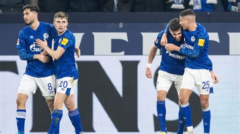 The official fc schalke 04 website with news, fixtures, tickets, match highlights, player profiles, transfers, shop and more. Schalke 04 vs. FC Union Berlin - Football Match Summary ...