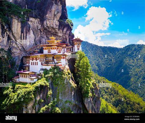 Tiger Nest Monastery Taktshang Goemba Paro Bhutan Stock Photo Alamy