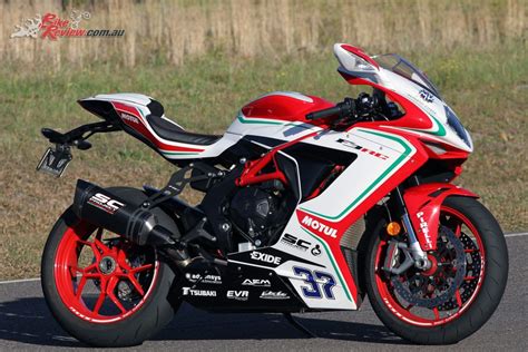 You can download all the files, we are constantly updating. 2018-MV-Agusta-F3-675-RC-Bike-Review-1697 - Bike Review