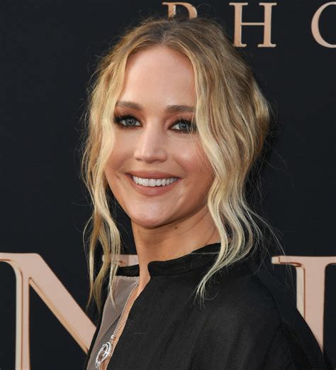 Jennifer Lawrence Breaks Her Silence On Her Engagement And Future Husband Cooke Maroney The