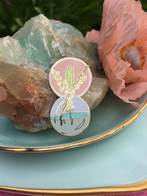 “parsley sage rosemary and thyme” 🌿🍃 this pin is a visual representation of the refrain from