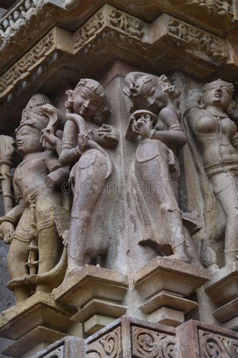 Vishwanath Temple Khajuraho India Stock Photo Image Of Dulhadev