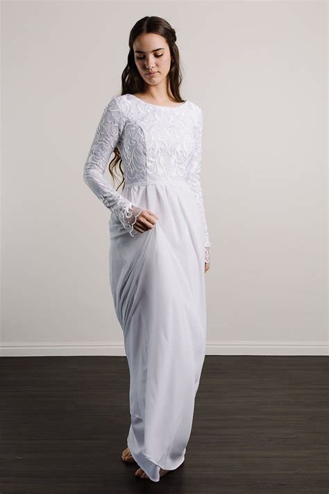Cedar Etsy In 2020 Modest Wedding Dresses With Sleeves White Long Sleeve Dress Modest