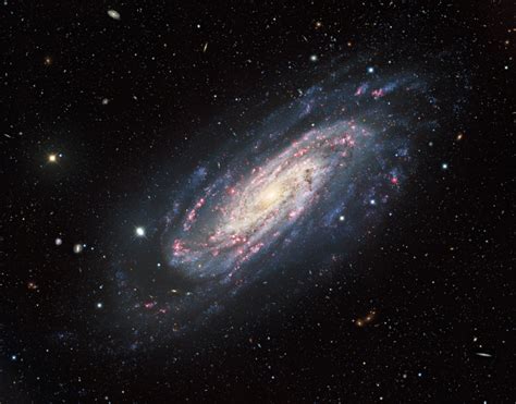 A Lonely Spiral In A Tapestry Of Galaxies Noirlab