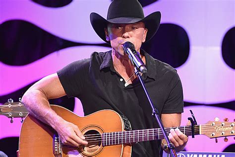 Goo.gl/7txsr8 ✅ spotify playlist country music experts and fans decided the top songs of the 21st century, from year 2000 until now. These Country Singers Can't Possibly Be 50 Years Old!